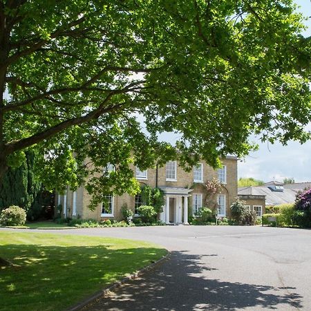 Hadlow Manor Exterior photo